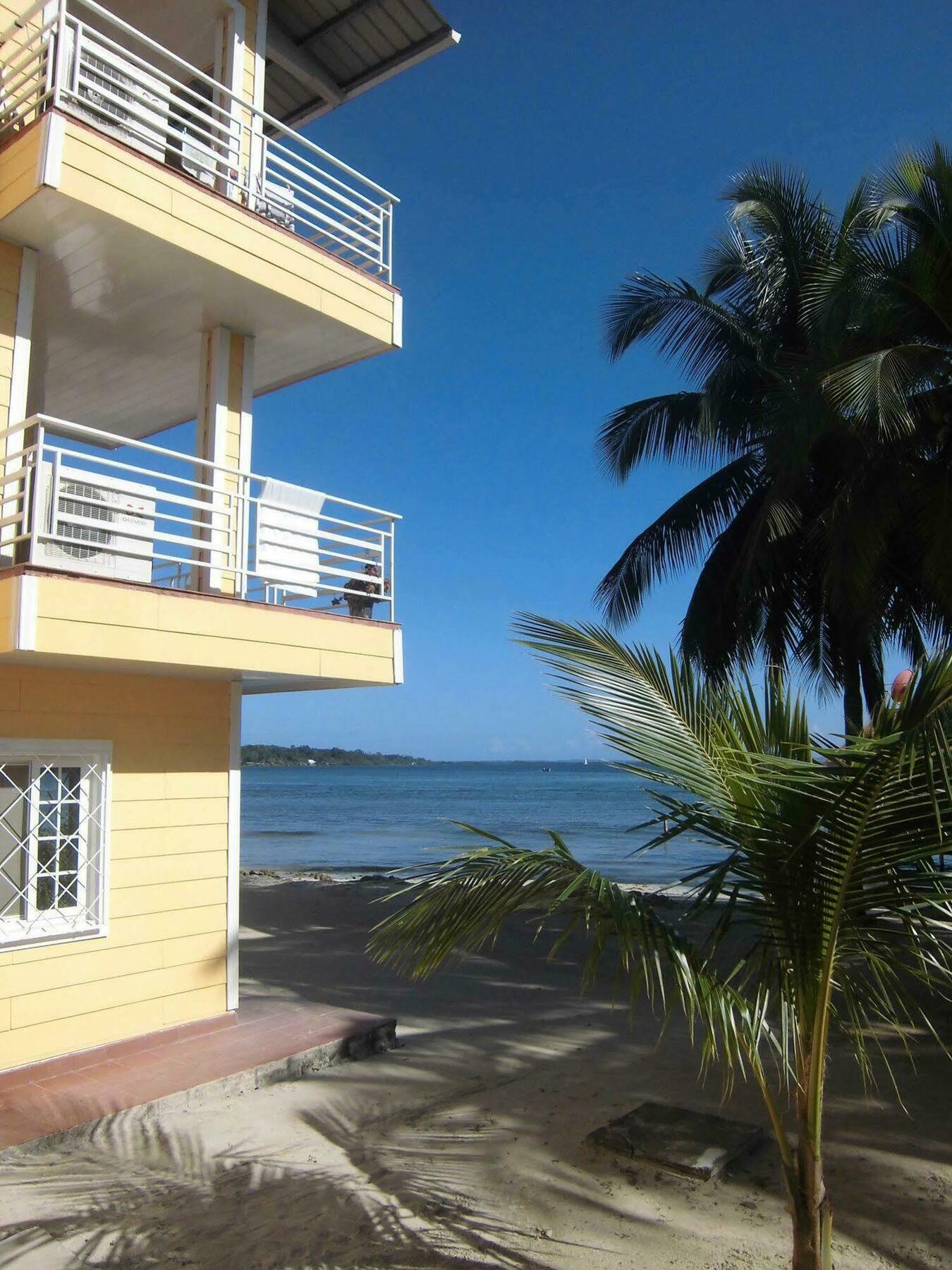 Kevin Kondos Bocas Town Exterior foto